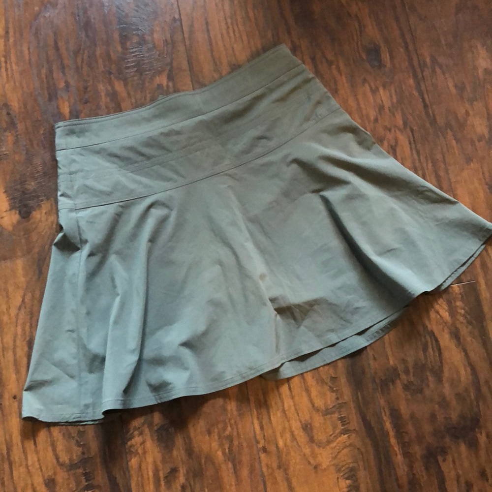 Athleta Skort Olive Green Size 10